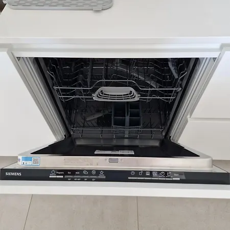 Alpha 503 아파트 *